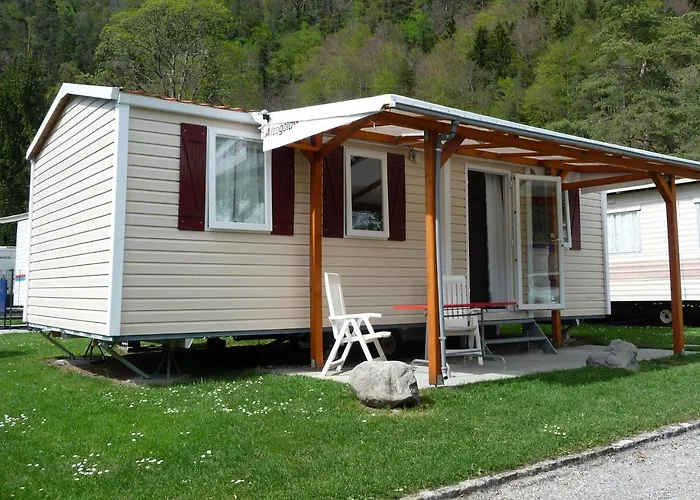 Altogold Swiss Holidays At Manor Farm 5*