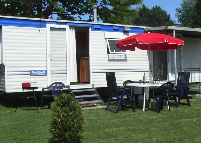 Altogold Swiss Holidays At Manor Farm 5*