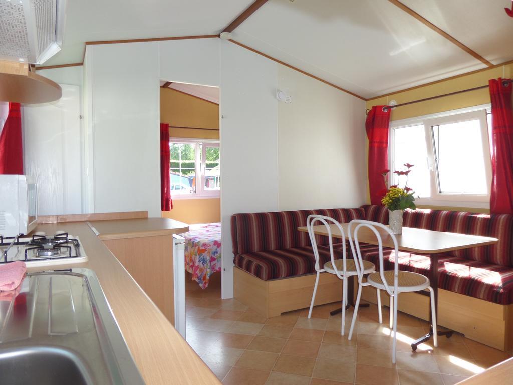 Сasa de vacaciones Altogold Swiss Holidays At Manor Farm 5* *